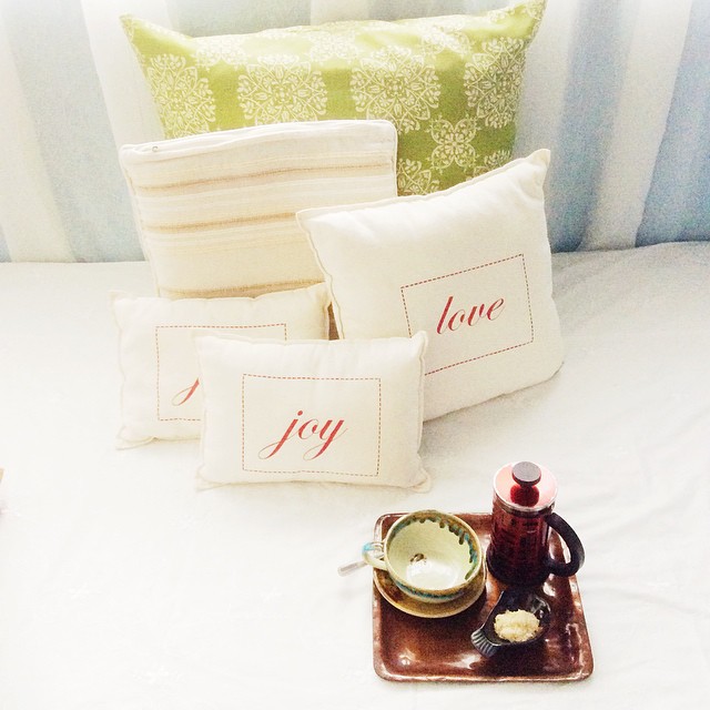 a dose of simple coffee