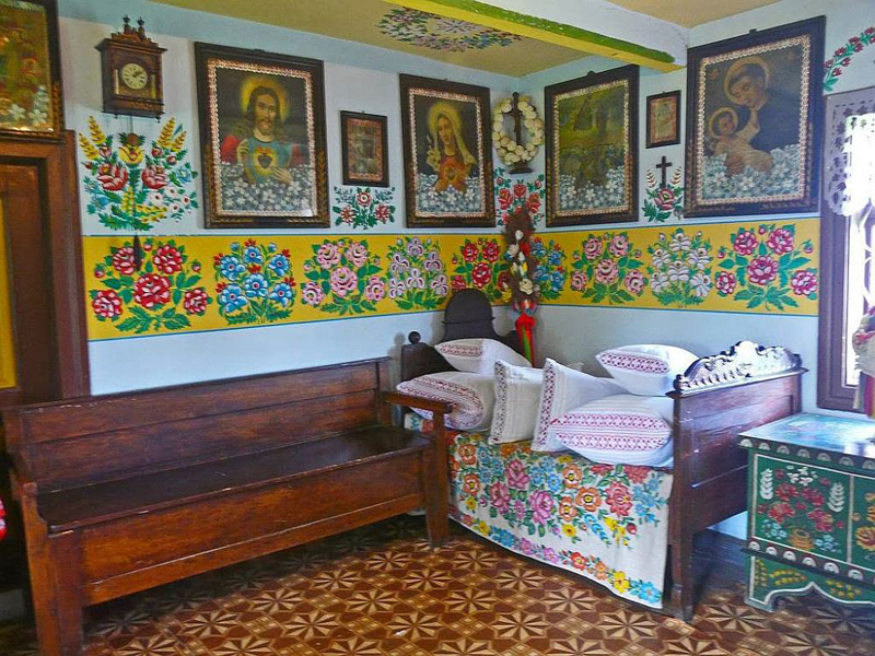 A_Dose_of_Simple_Zalipie_6