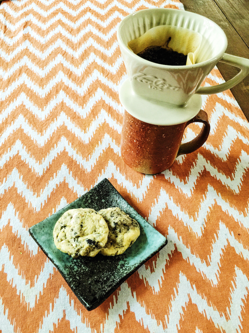 ADoseofSimple_MilkFaceBakeCookies_23